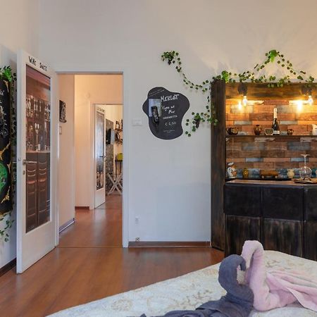 Artistic Guest House Триест Екстериор снимка